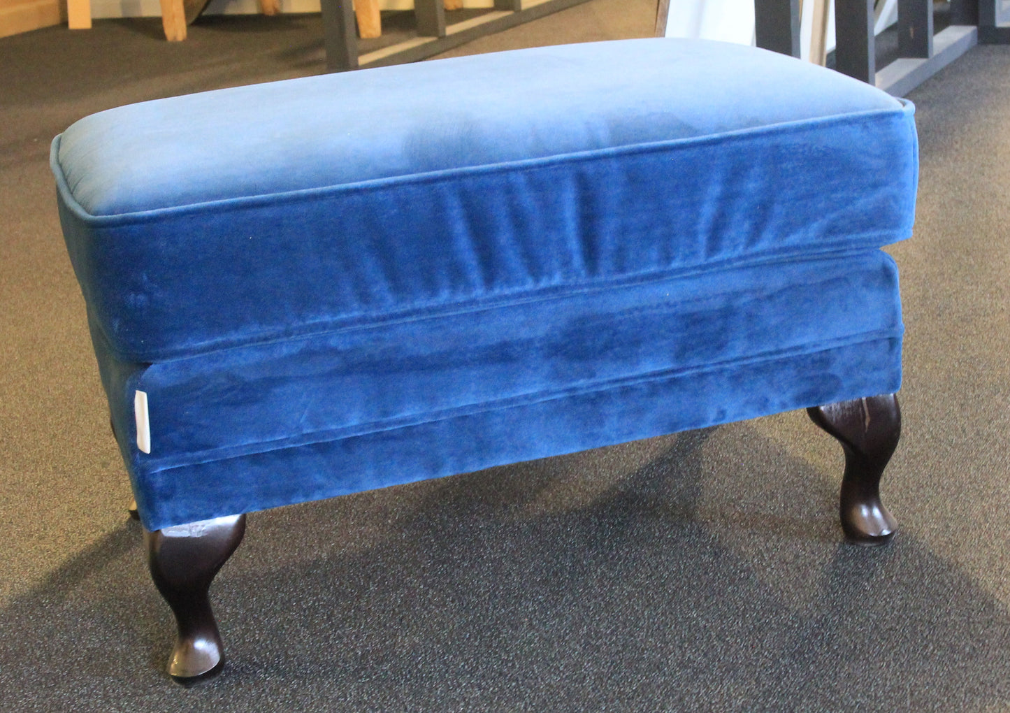 Hocker blauw queen ann poot afhaalprijs