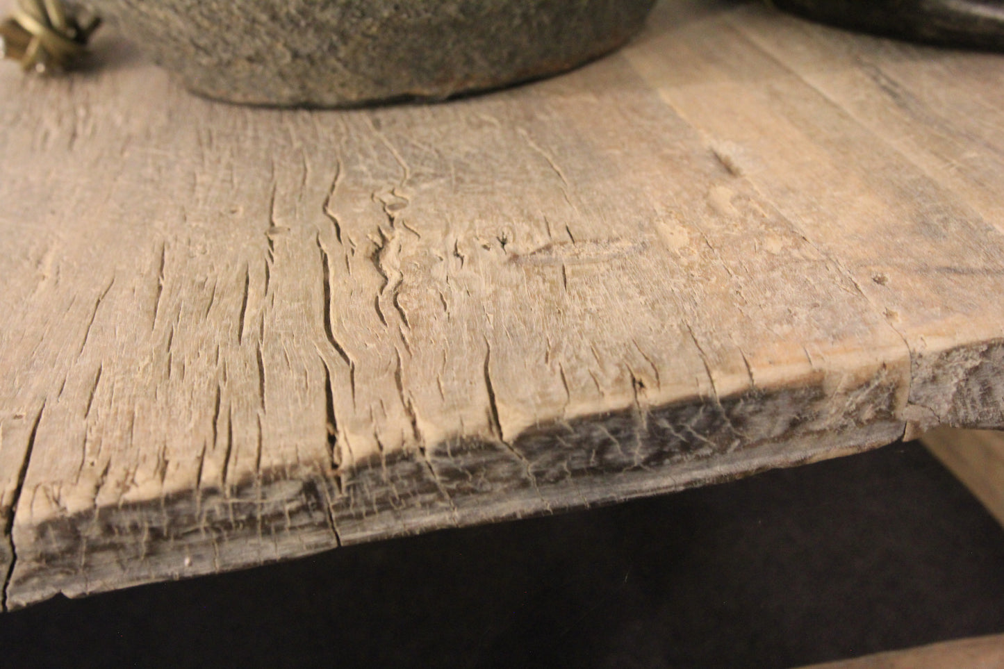 Oud houten bijzettafel afhaalprijs