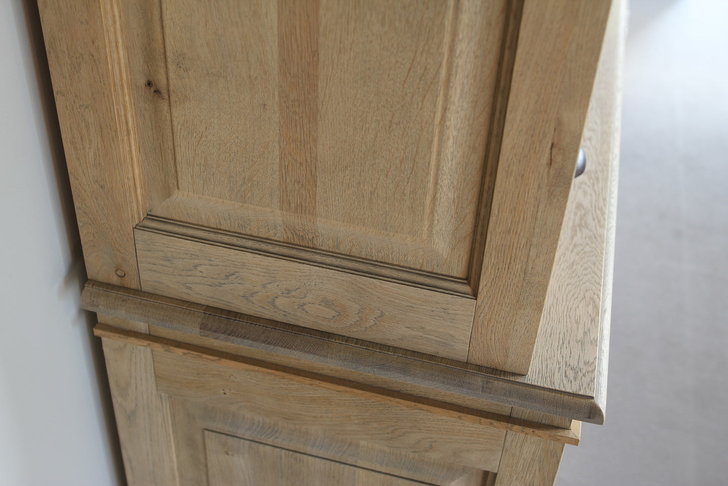 Buffetkast eiken 4 deurs 4 laden